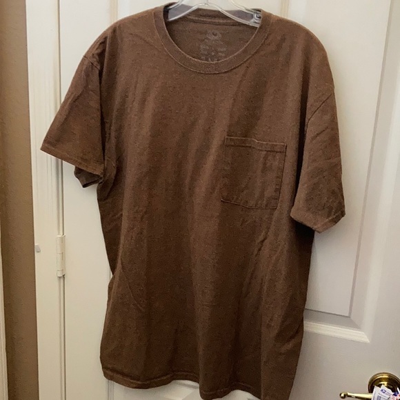 Men’s fruit of the loom pocketed tee large - Picture 1 of 3